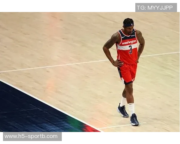 武圣:比尔的潜力未被充分发挥他应离开低迷球队追求更高目标 武圣:比尔的潜力未被充分发挥他应离开低迷球队追求更高目标