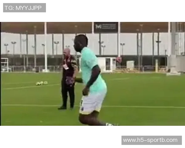 巴洛特利将于明日接受迪拜伊蒂法克体检签约至2028年开启新篇章