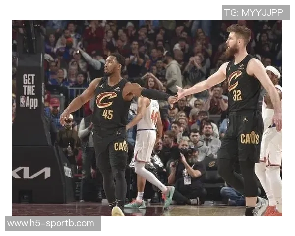 东部竞争愈发激烈尼克斯稳居第三与骑士胜场差拉大至15